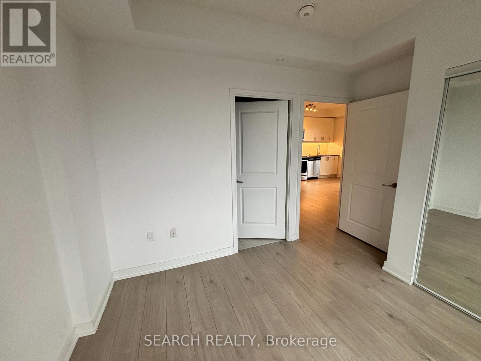 507 - 5105 Hurontario Street, Mississauga (Hurontario), Ontario  L4Z 0C9 - Photo 4 - W12198426