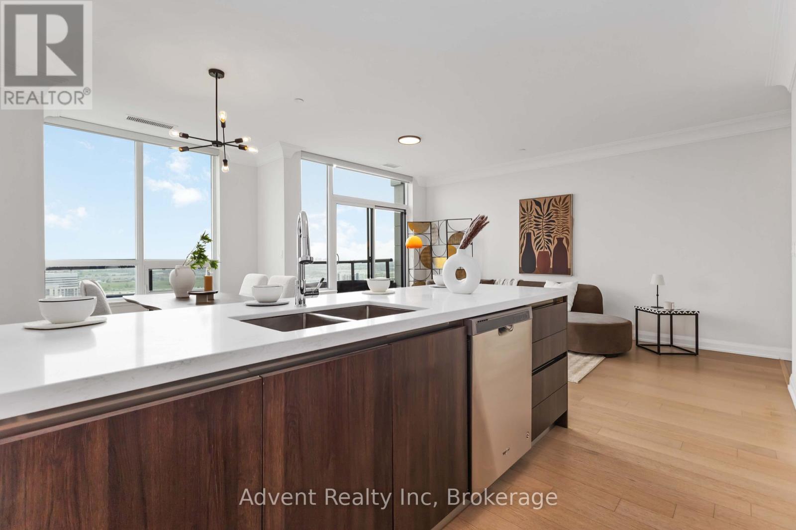 Ph06 - 15 Water Walk Drive, Markham, Ontario  L6G 0G2 - Photo 12 - N12200876