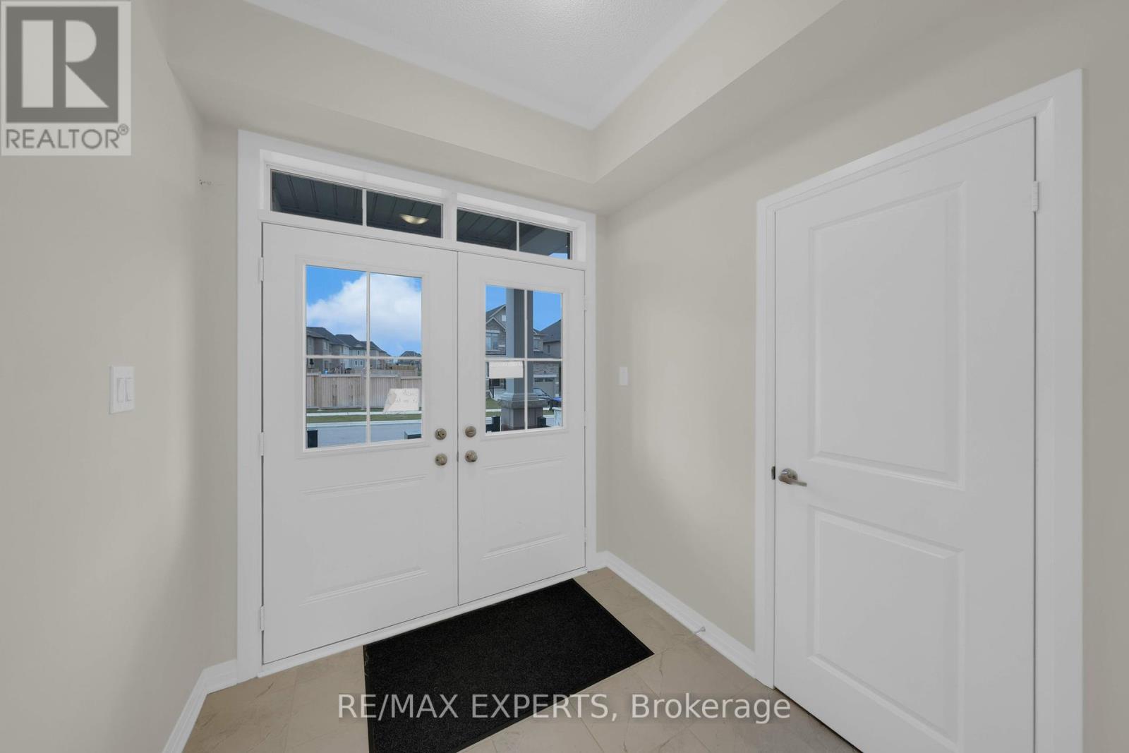 Property at 1359 BRODERICK STREET image 3