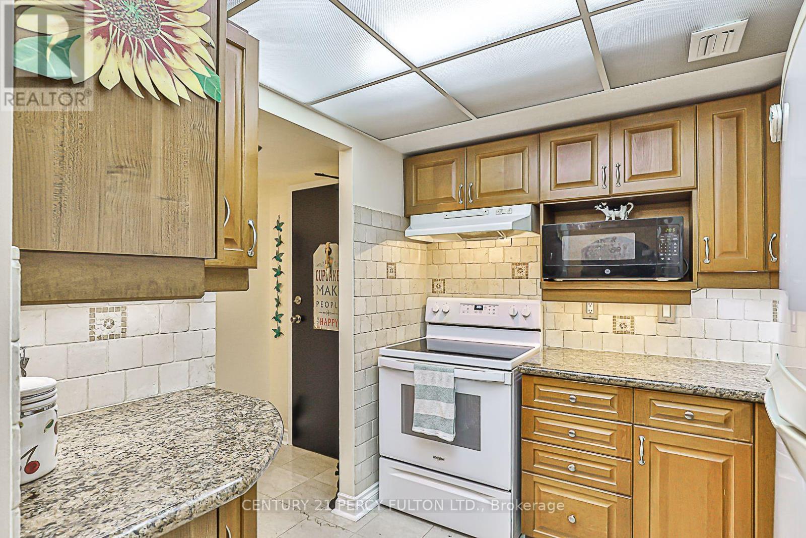203 - 249 Major Mackenzie Drive E, Richmond Hill (Harding), Ontario  L4C 9M8 - Photo 8 - N12200913