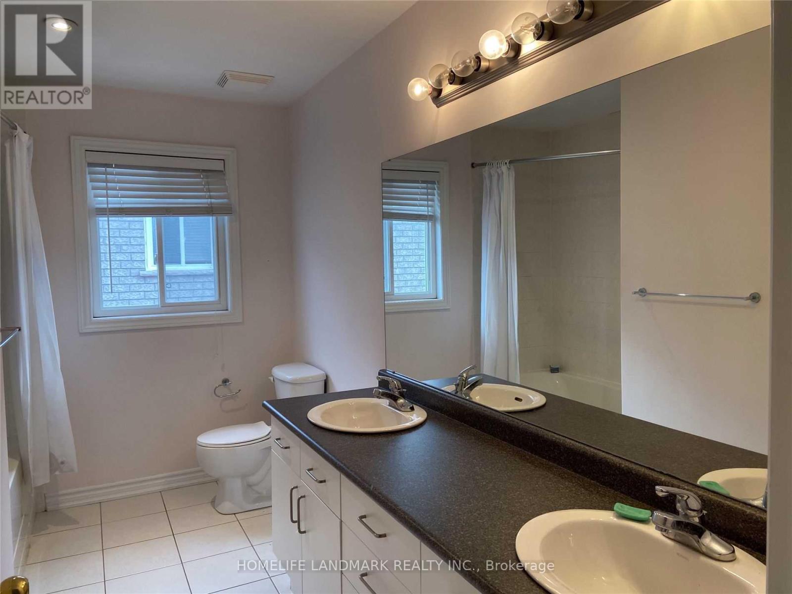 70 Prince William Way, Barrie (Innis-Shore), Ontario  L4N 0Y9 - Photo 9 - S12200886