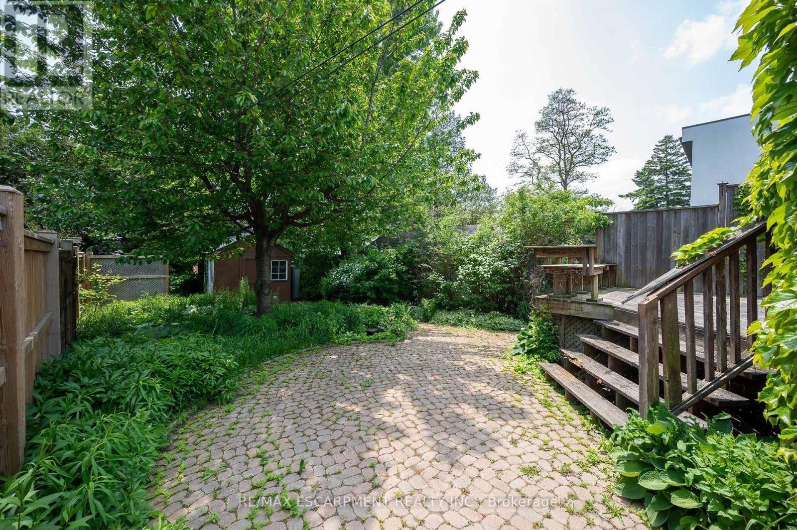 61 Struthers Street, Toronto, Ontario  M8V 1Y2 - Photo 19 - W12200900
