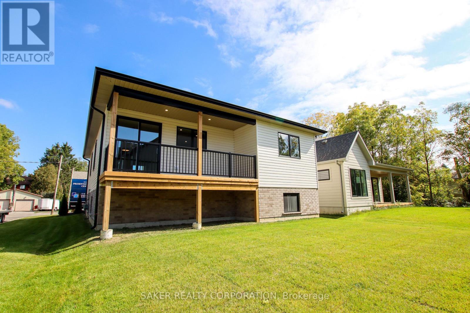 Property at 530 REGENT STREET image 3