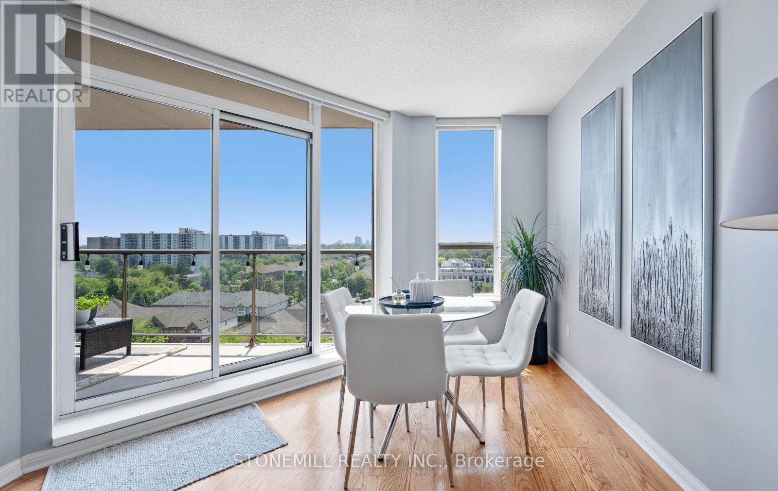 1004 - 1150 Parkwest Place, Mississauga, Ontario  L5E 3K4 - Photo 13 - W12162971