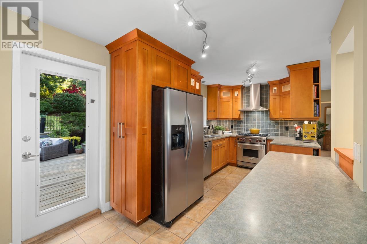 3219 Royal Avenue, North Vancouver, British Columbia  V7K 1Y7 - Photo 11 - R3010851