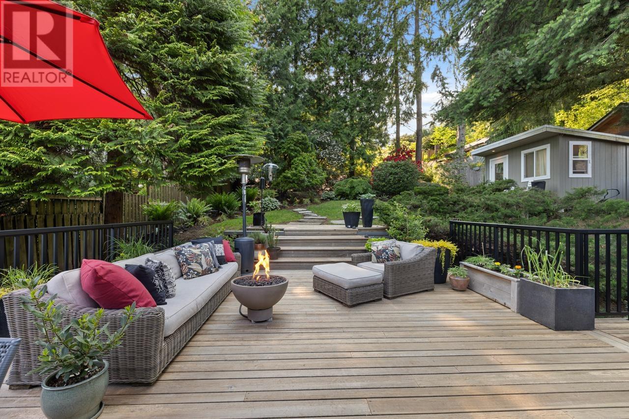 3219 Royal Avenue, North Vancouver, British Columbia  V7K 1Y7 - Photo 16 - R3010851