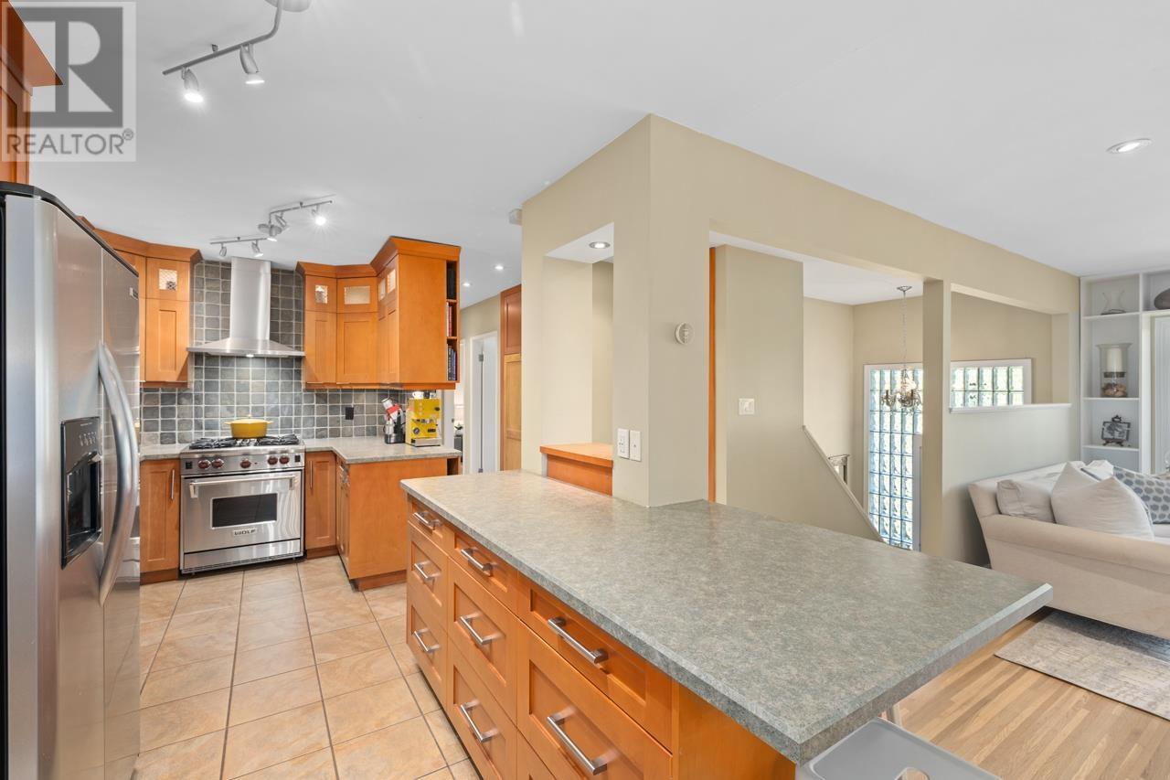 3219 Royal Avenue, North Vancouver, British Columbia  V7K 1Y7 - Photo 24 - R3010851