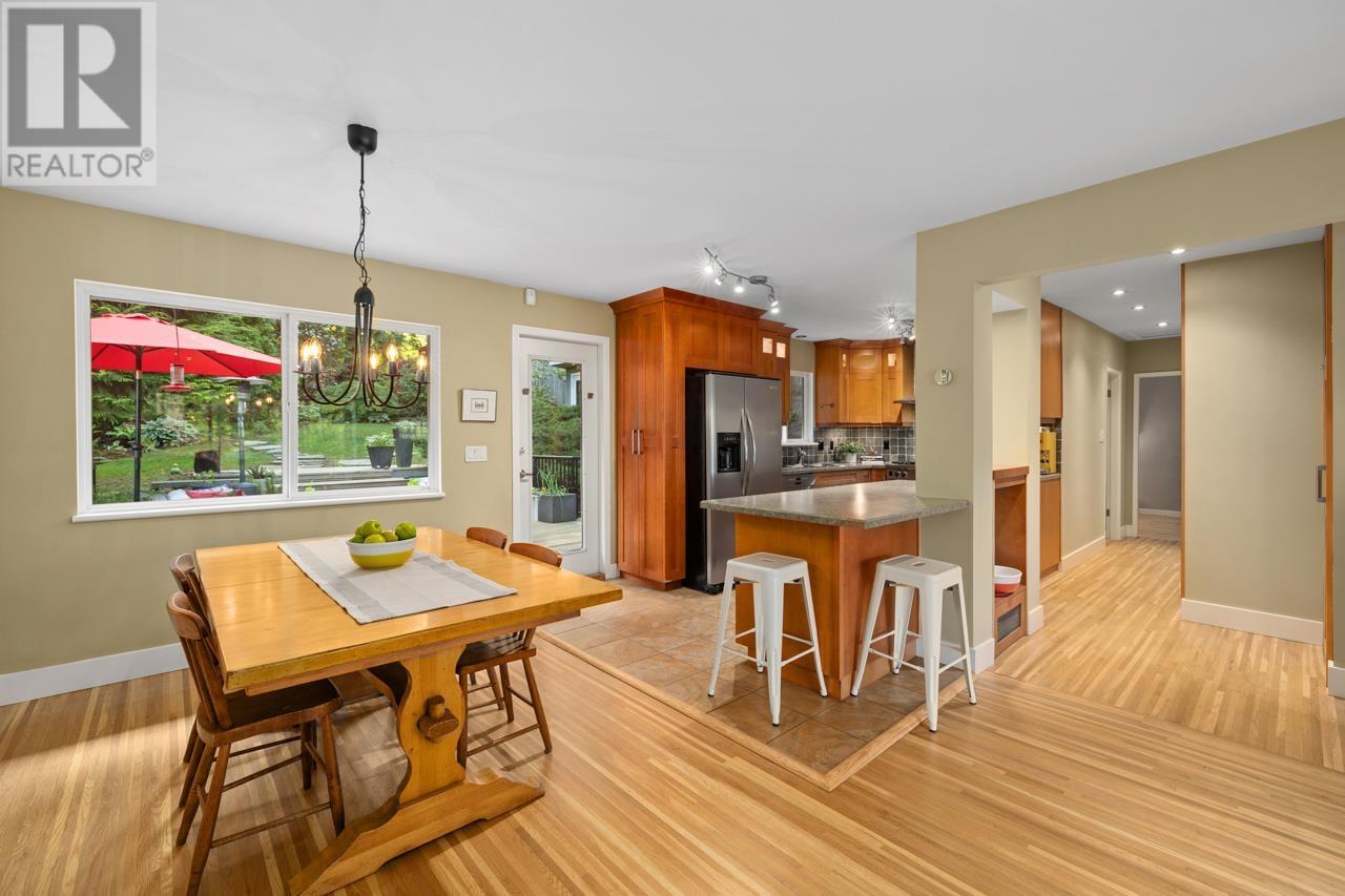 3219 Royal Avenue, North Vancouver, British Columbia  V7K 1Y7 - Photo 8 - R3010851