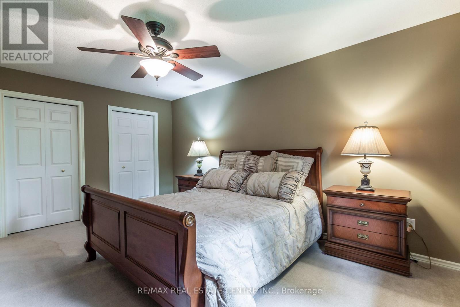 15 Bradbury Crescent, Brant, Ontario  N3L 4E1 - Photo 12 - X12200906