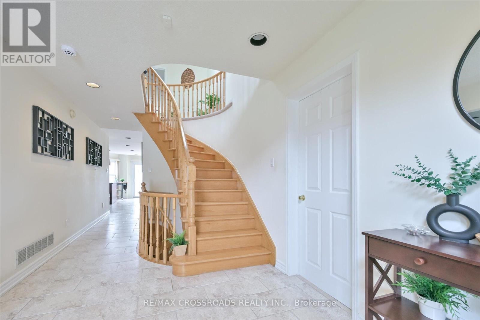 6 Glenheather Terrace, Toronto, Ontario  M1B 5H2 - Photo 7 - E12200933