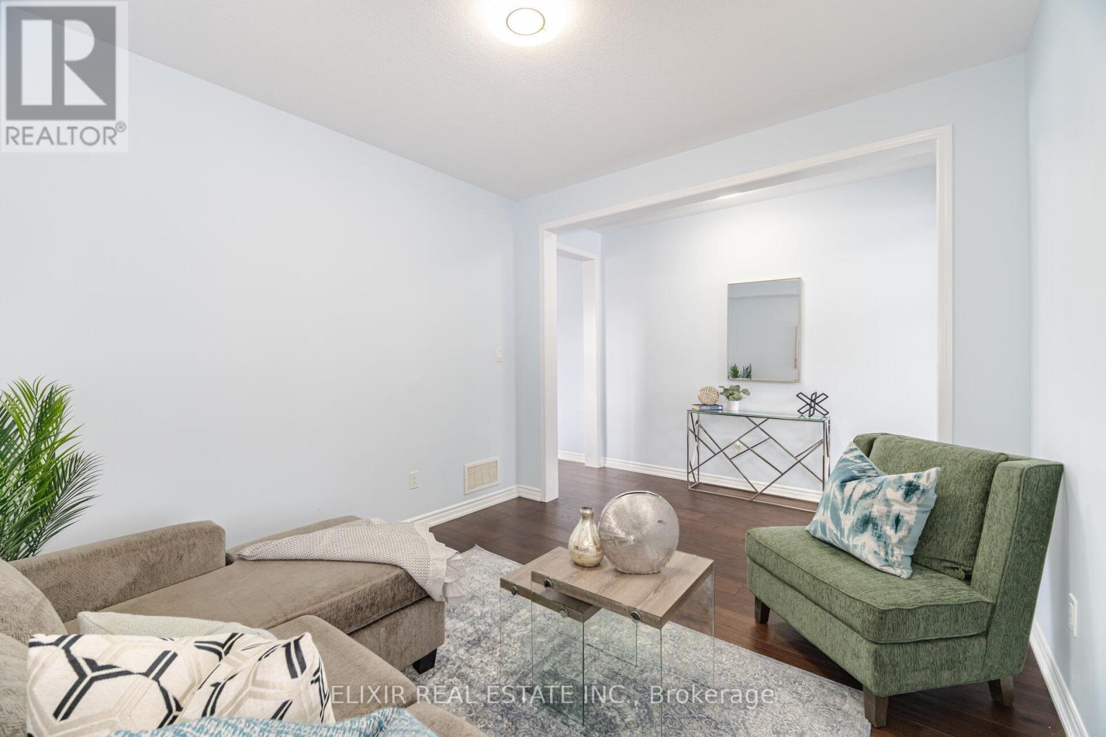 Property at 12 STEED COURT image 5