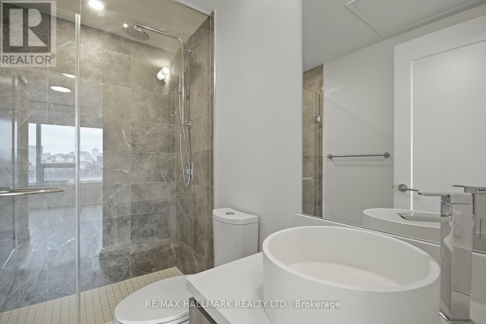 403 - 151 Avenue Road, Toronto, Ontario  M5R 2H7 - Photo 17 - C12200756