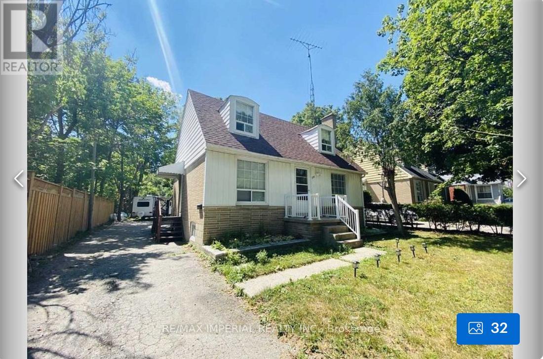 BSMT - 118 RUGGLES AVENUE, Richmond Hill, Ontario