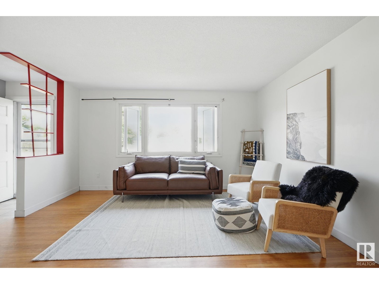 Property at 3519 109 ST NW image 5