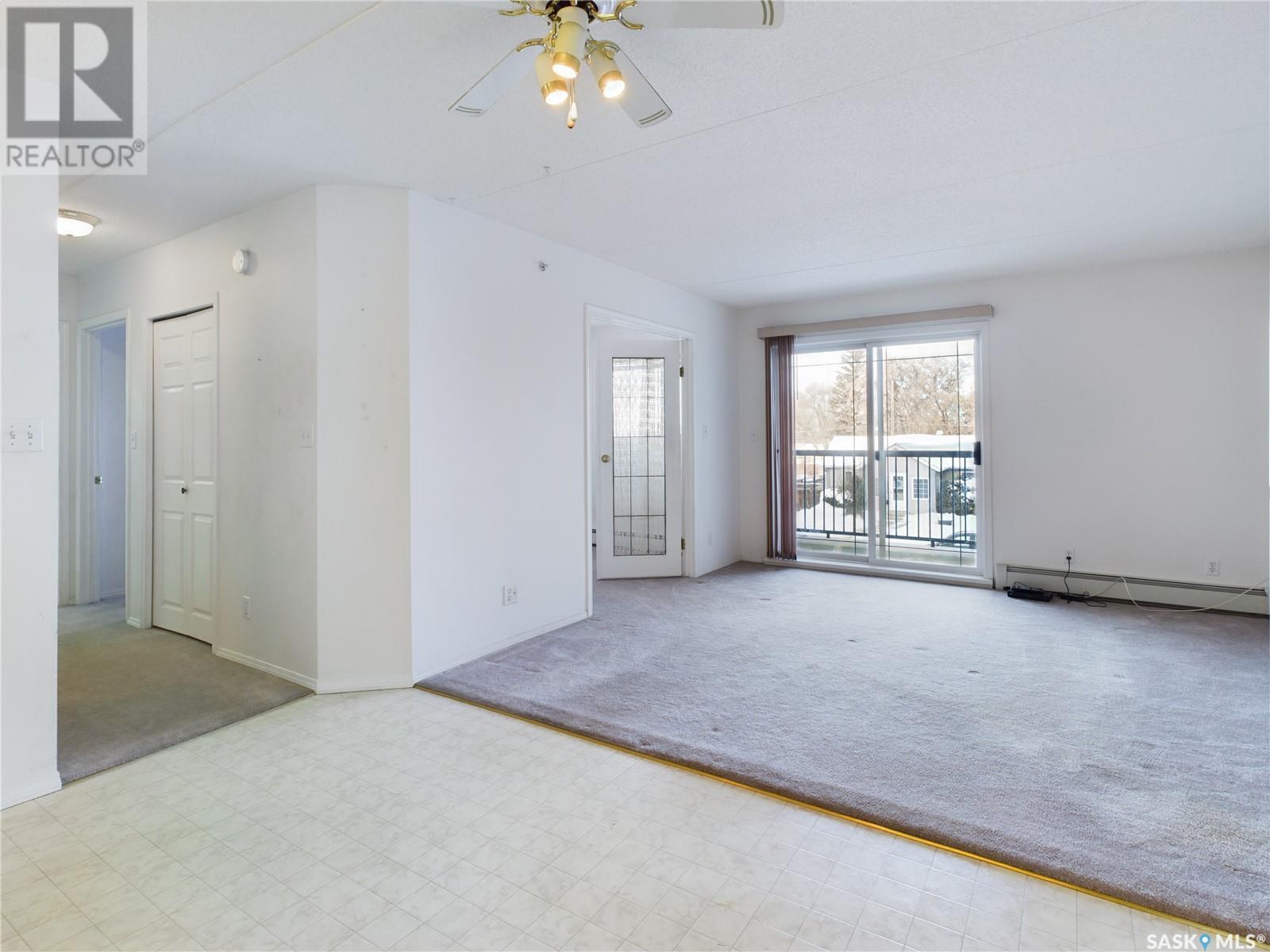 201 2501 1st Avenue W, Prince Albert, Saskatchewan  S6V 5A3 - Photo 8 - SK992293