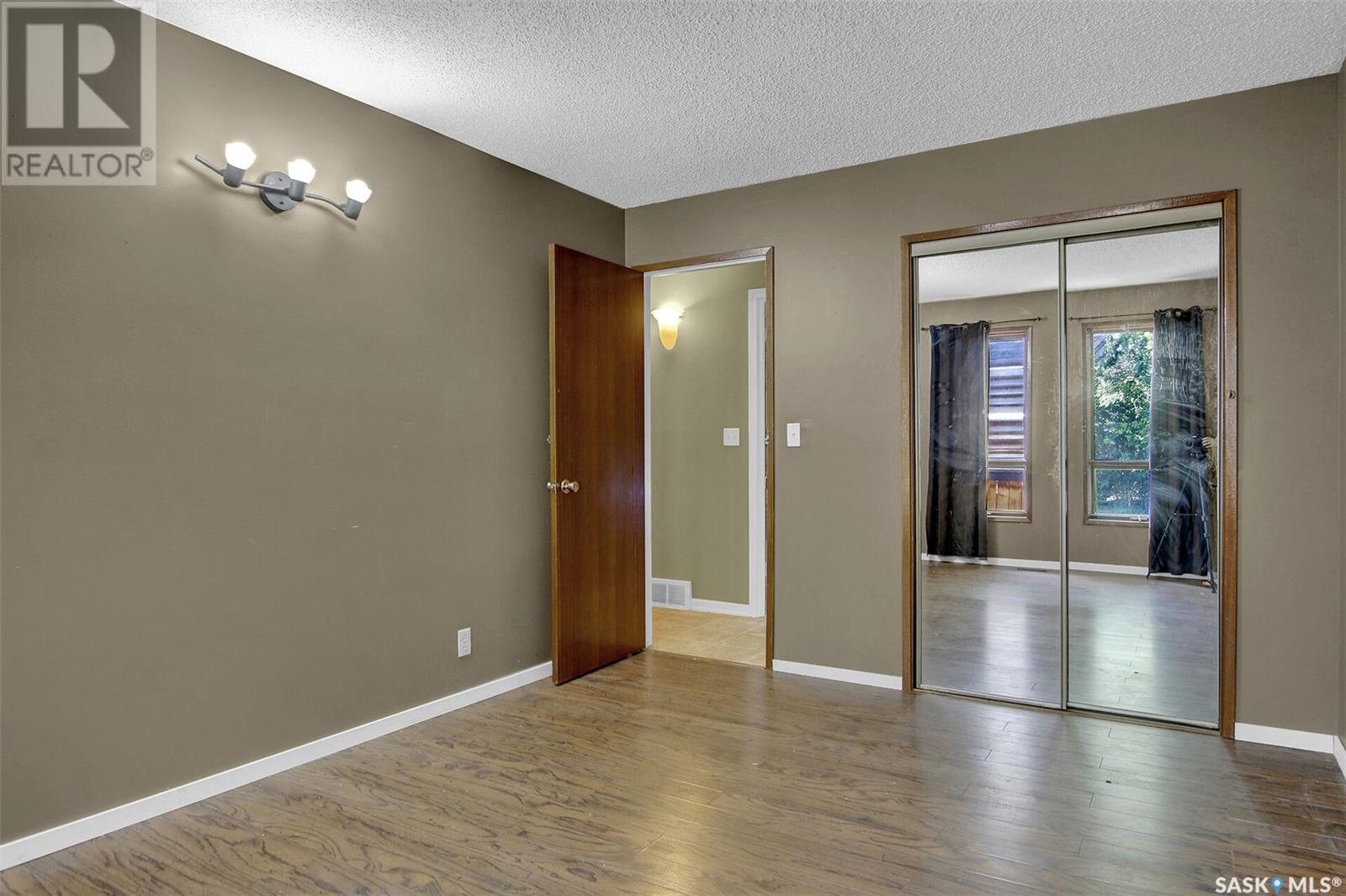 303 2nd Avenue, Montmartre, Saskatchewan  S0G 3M0 - Photo 16 - SK008427