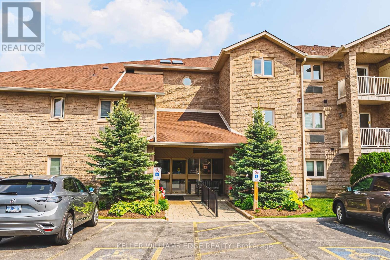 30 - 3050 PINEMEADOW DRIVE, Burlington, Ontario