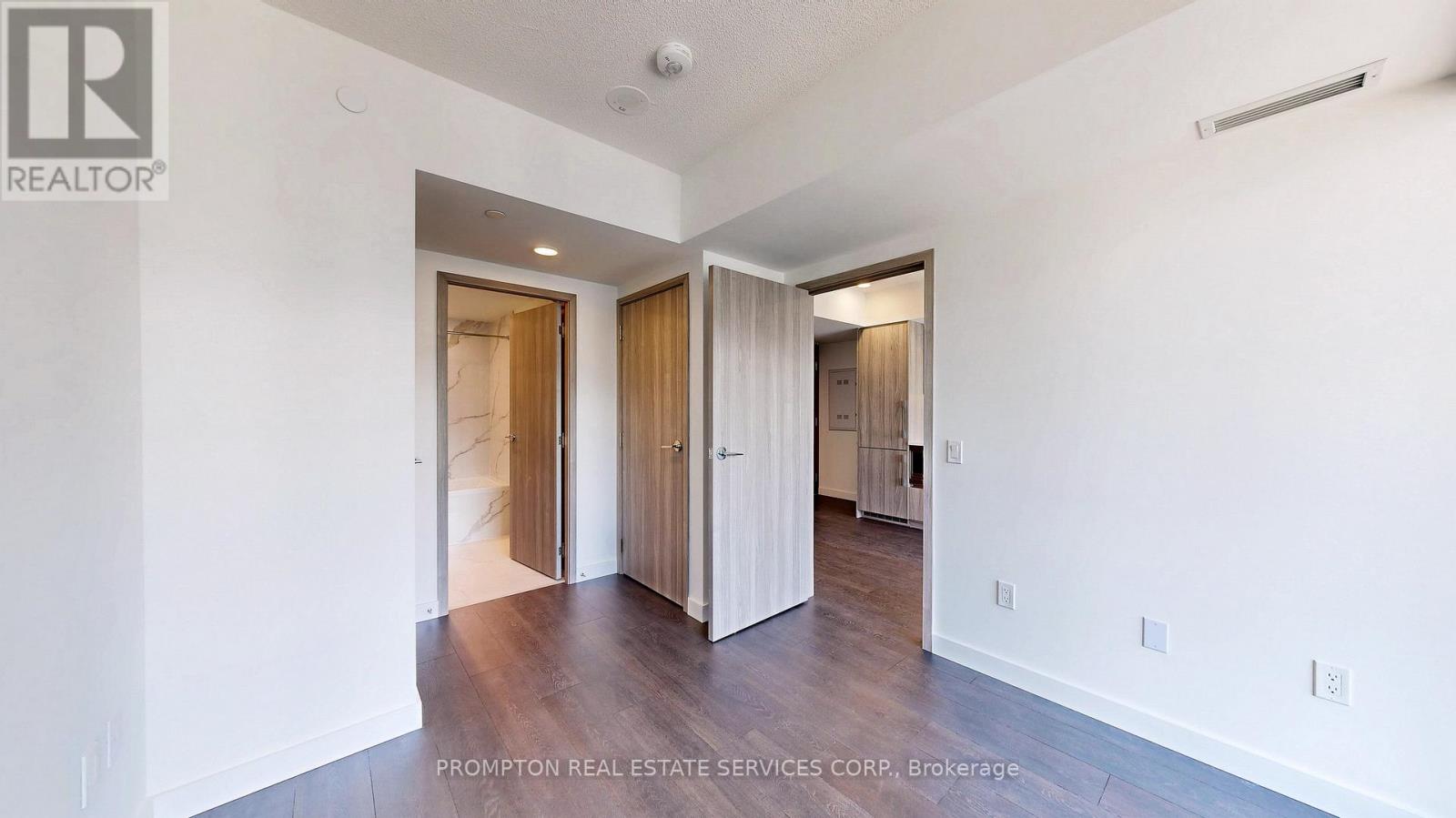 3602 - 1 Concord Cityplace Way, Toronto, Ontario  M5V 0X3 - Photo 9 - C12200970