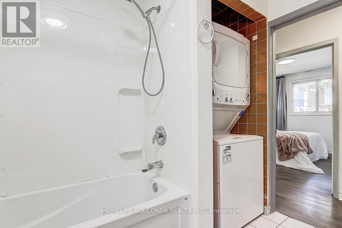 21 Southdale Drive S, Markham, Ontario  L3P 1J6 - Photo 34 - N12149291
