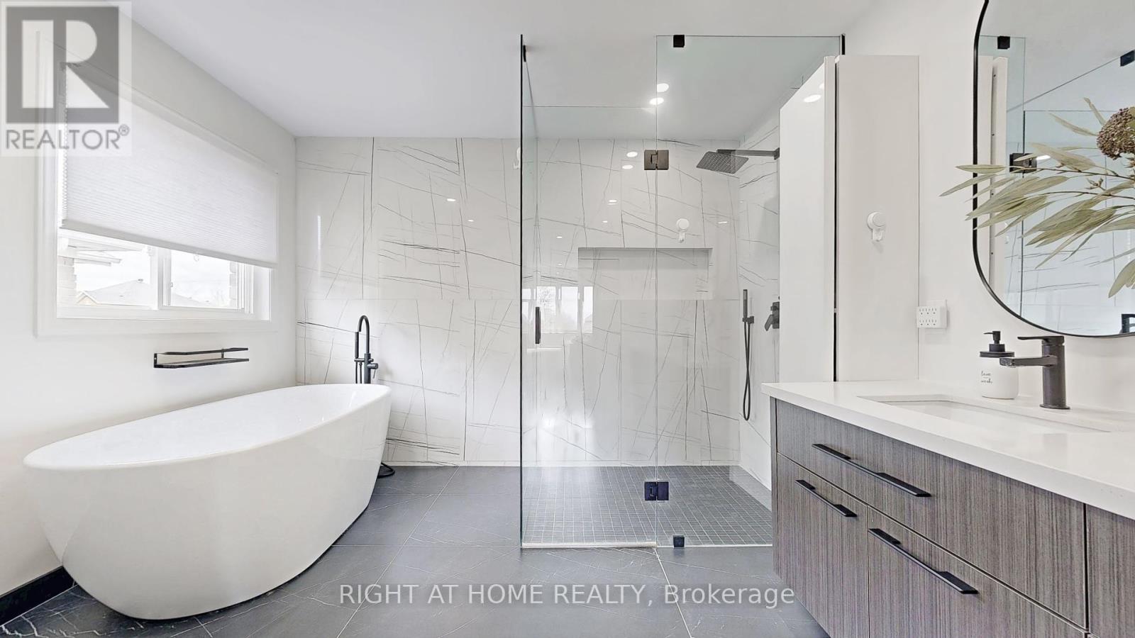 46 Prince William Way, Barrie, Ontario  L4N 0Y9 - Photo 29 - S12200965