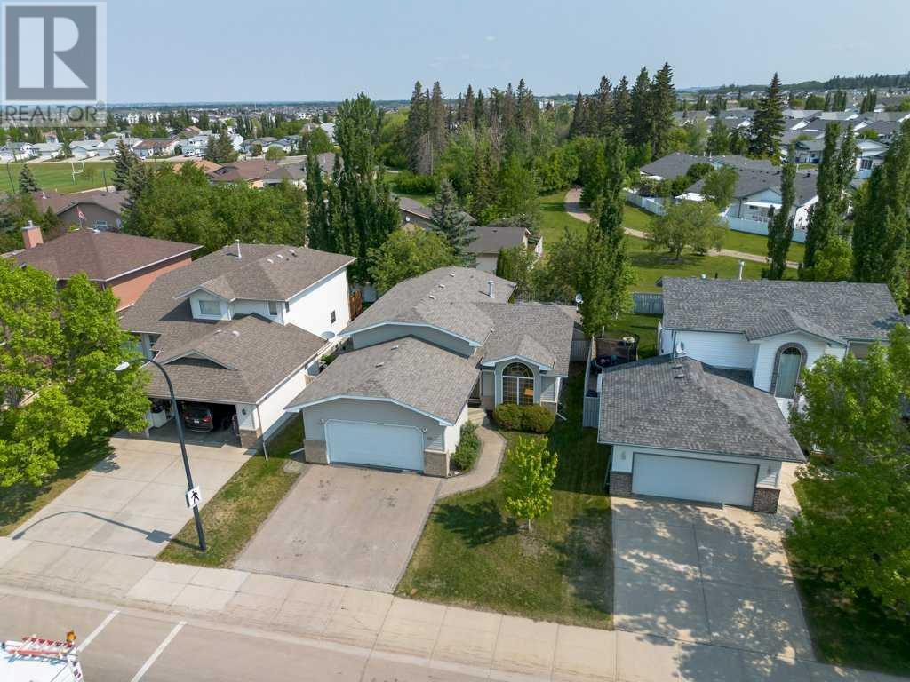 176 Reichley Street, Red Deer, Alberta  t4p 3s8 - Photo 3 - A2228142