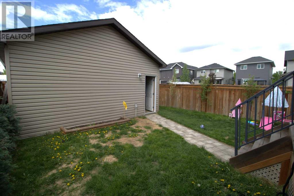 2 Willow Drive, Cochrane, Alberta  T4C 0W2 - Photo 31 - A2208037