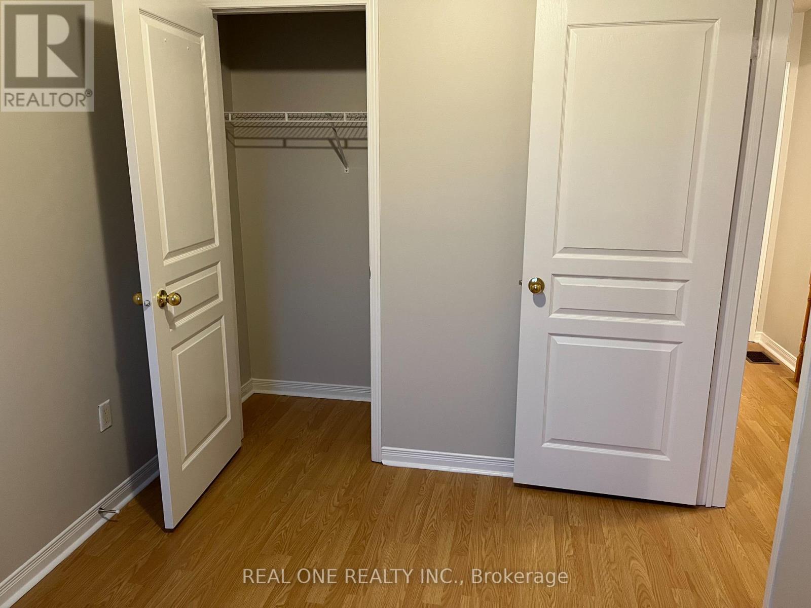 3835 Freeman Terrace, Mississauga, Ontario  L5M 6P9 - Photo 10 - W12200961
