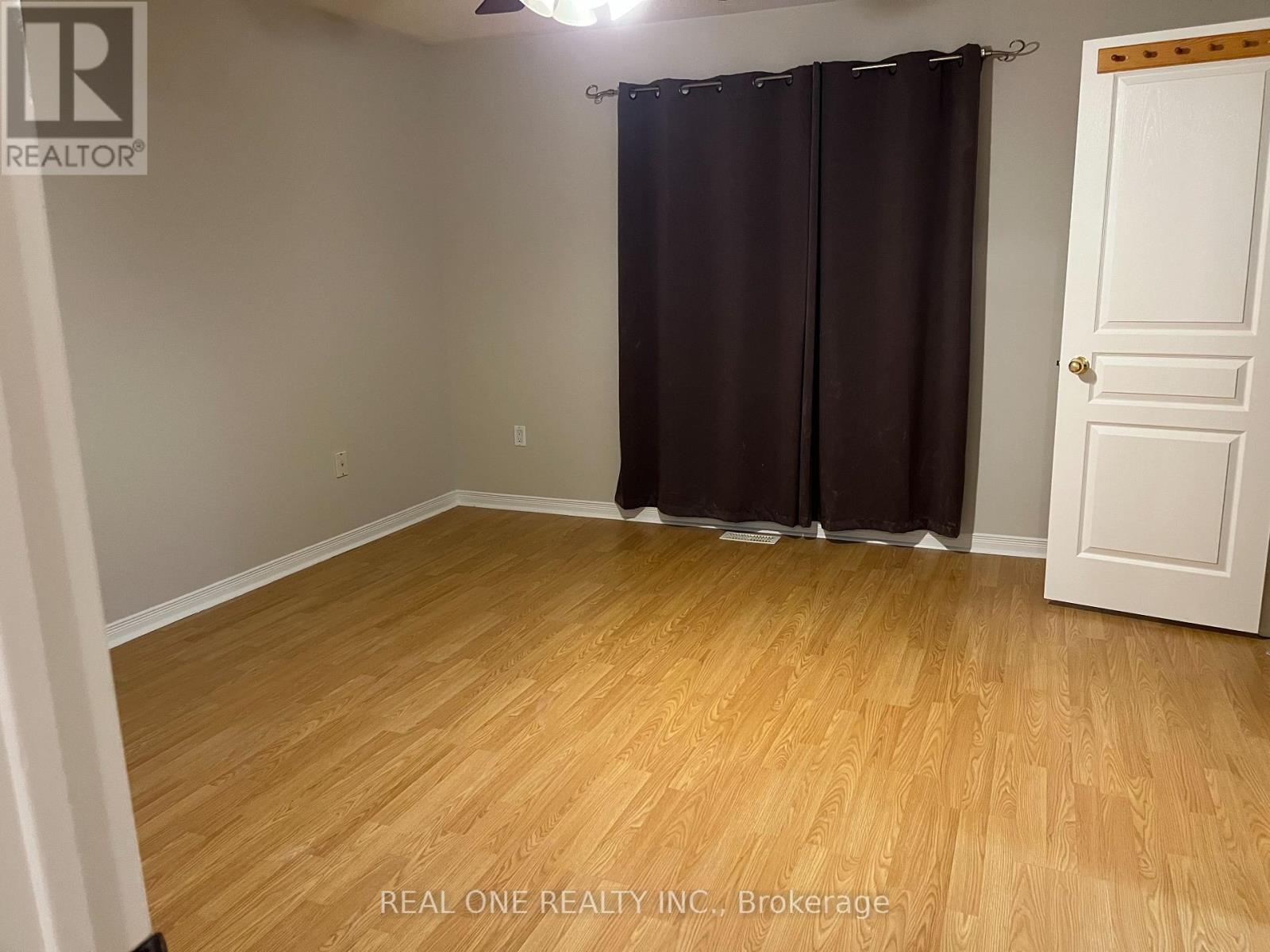 3835 Freeman Terrace, Mississauga, Ontario  L5M 6P9 - Photo 12 - W12200961