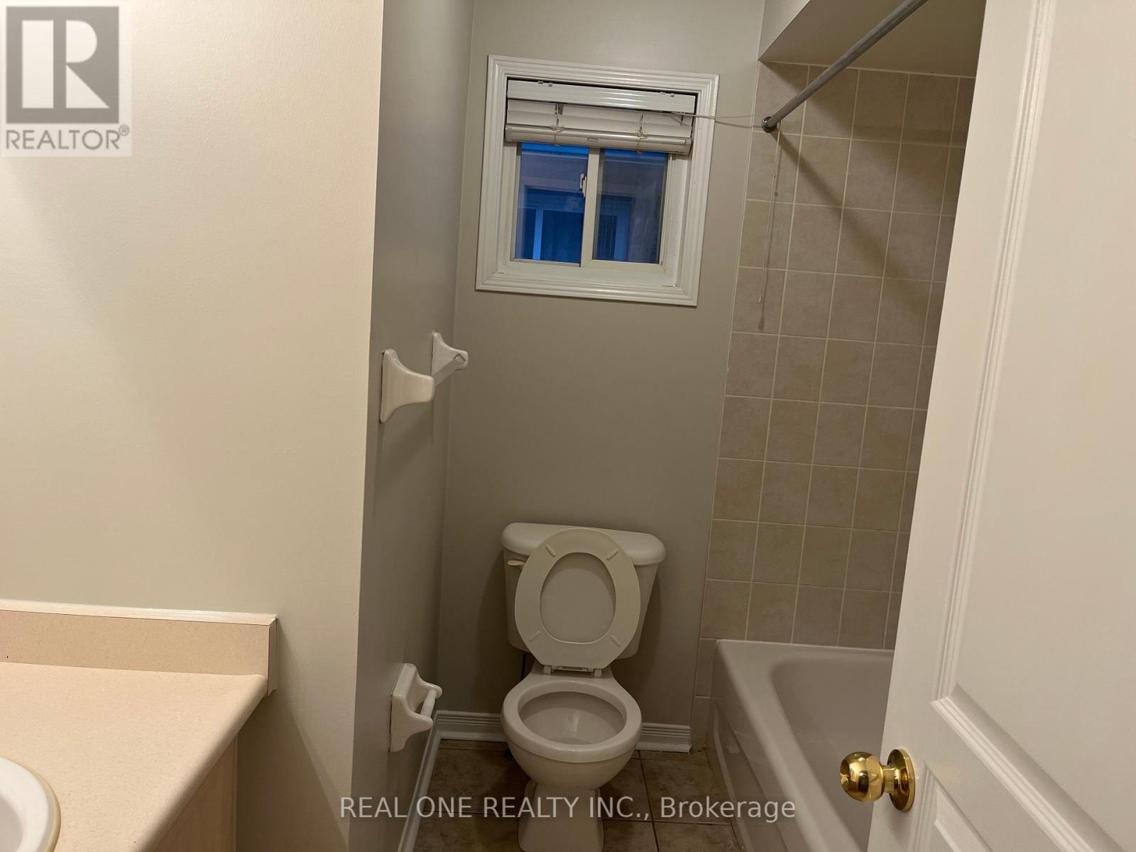 3835 Freeman Terrace, Mississauga, Ontario  L5M 6P9 - Photo 6 - W12200961