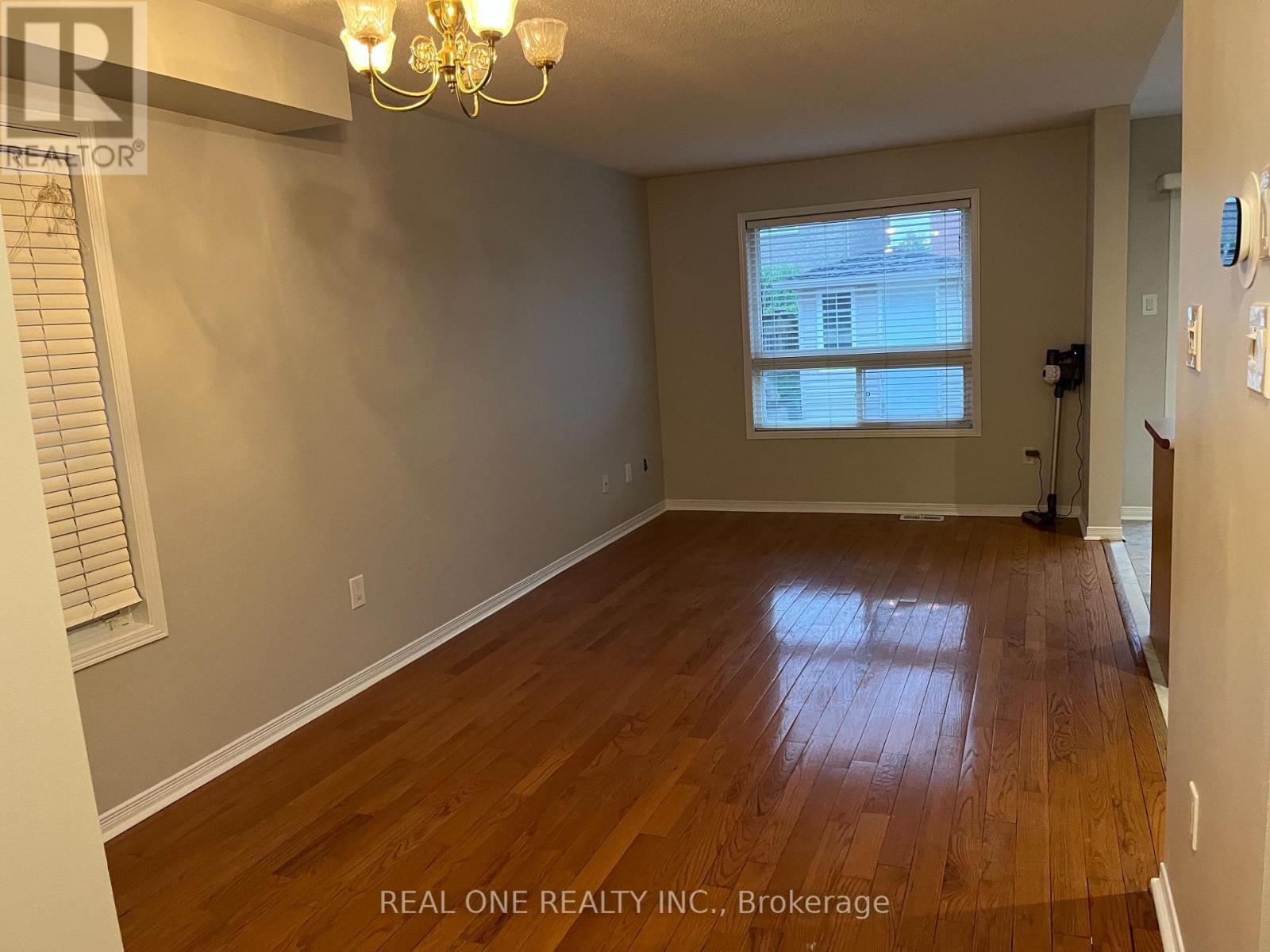 3835 Freeman Terrace, Mississauga, Ontario  L5M 6P9 - Photo 7 - W12200961
