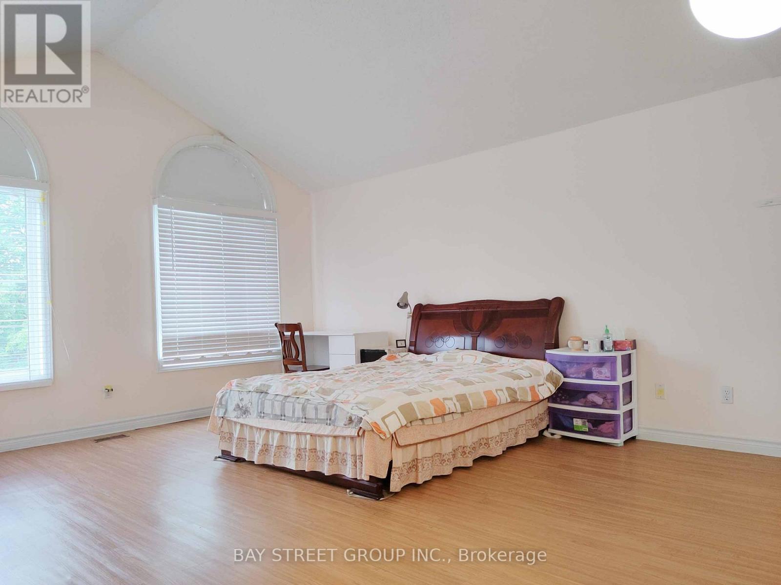 76 Greensboro Drive, Markham (Milliken Mills West), Ontario  L3R 0V5 - Photo 11 - N12194417