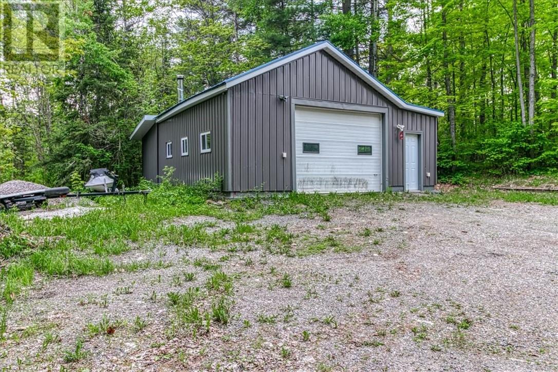 160 Holmstedt, Greater Sudbury, Ontario  P0M 3E0 - Photo 39 - 2122607