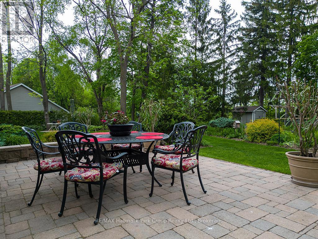 515 Ridge Road, Meaford, Ontario  N4L 1L9 - Photo 18 - X12200979