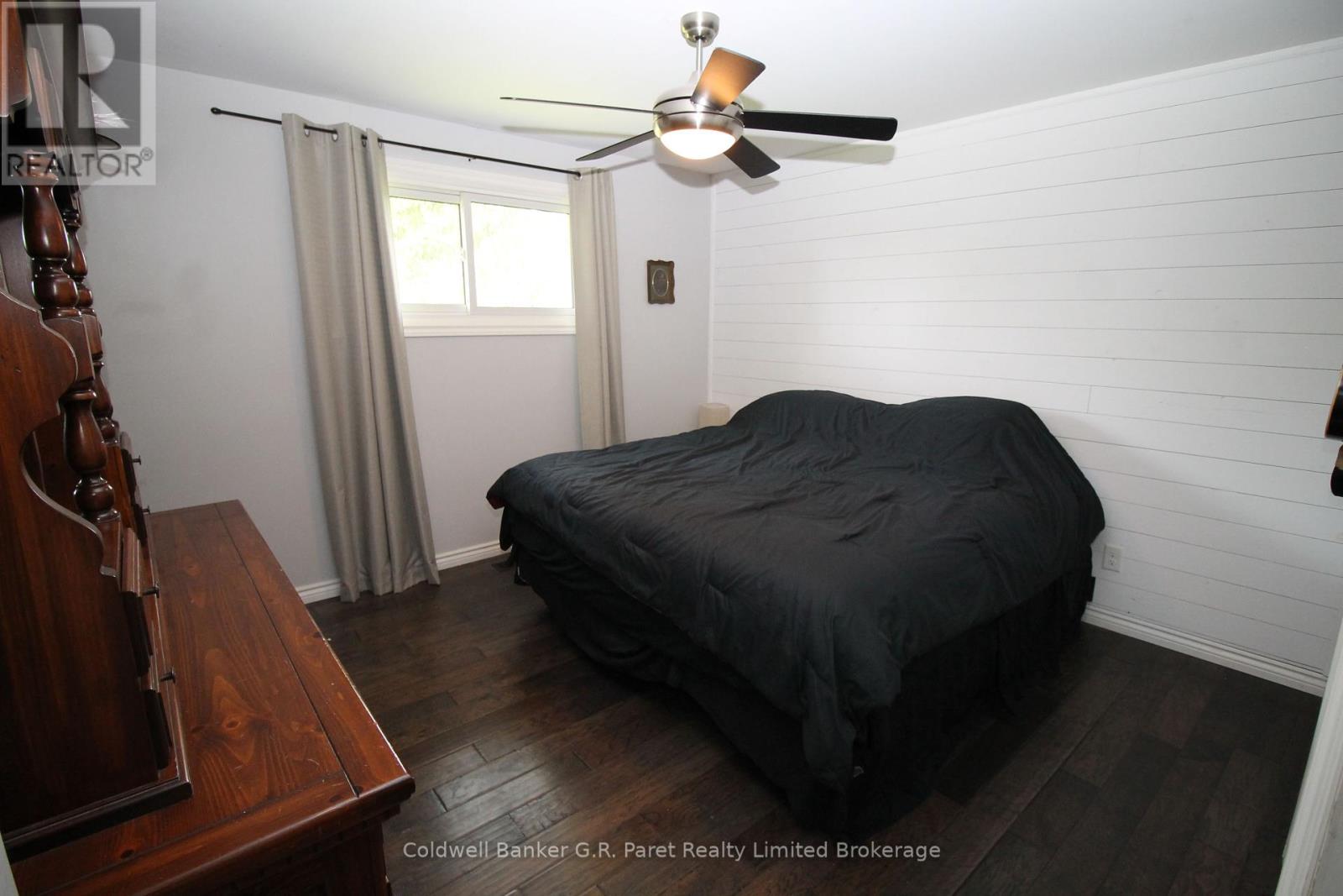 104 Simcoe Crescent, Middlesex Centre, Ontario  N0L 1R0 - Photo 17 - X12157608