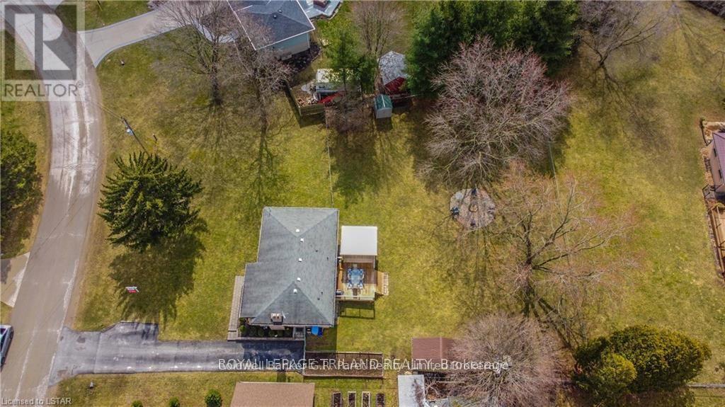 104 Simcoe Crescent, Middlesex Centre, Ontario N0L 1R0 - Photo 35 - X12157608