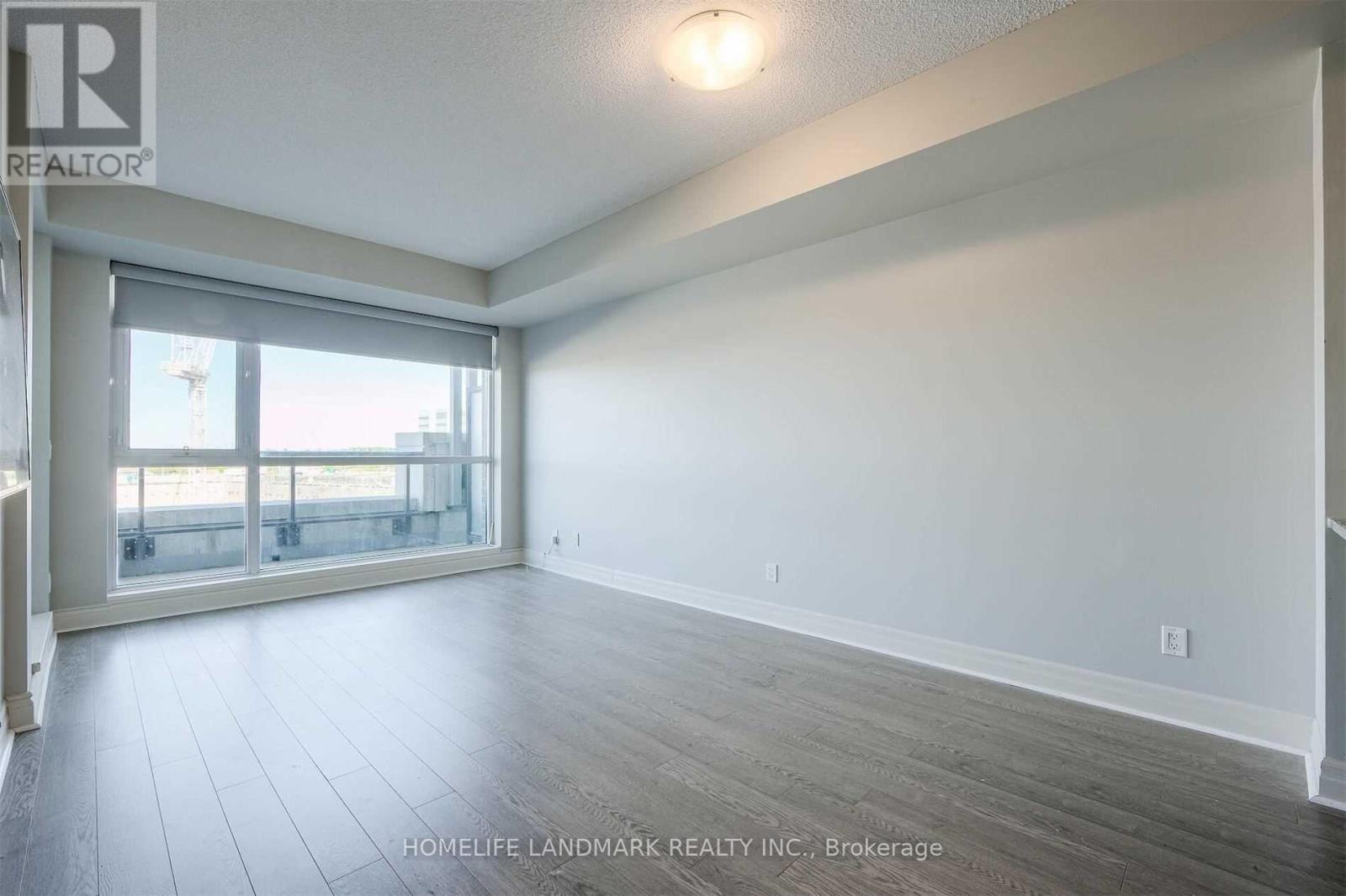 313 - 8130 Birchmount Road, Markham, Ontario  L6G 0E4 - Photo 8 - N12200983