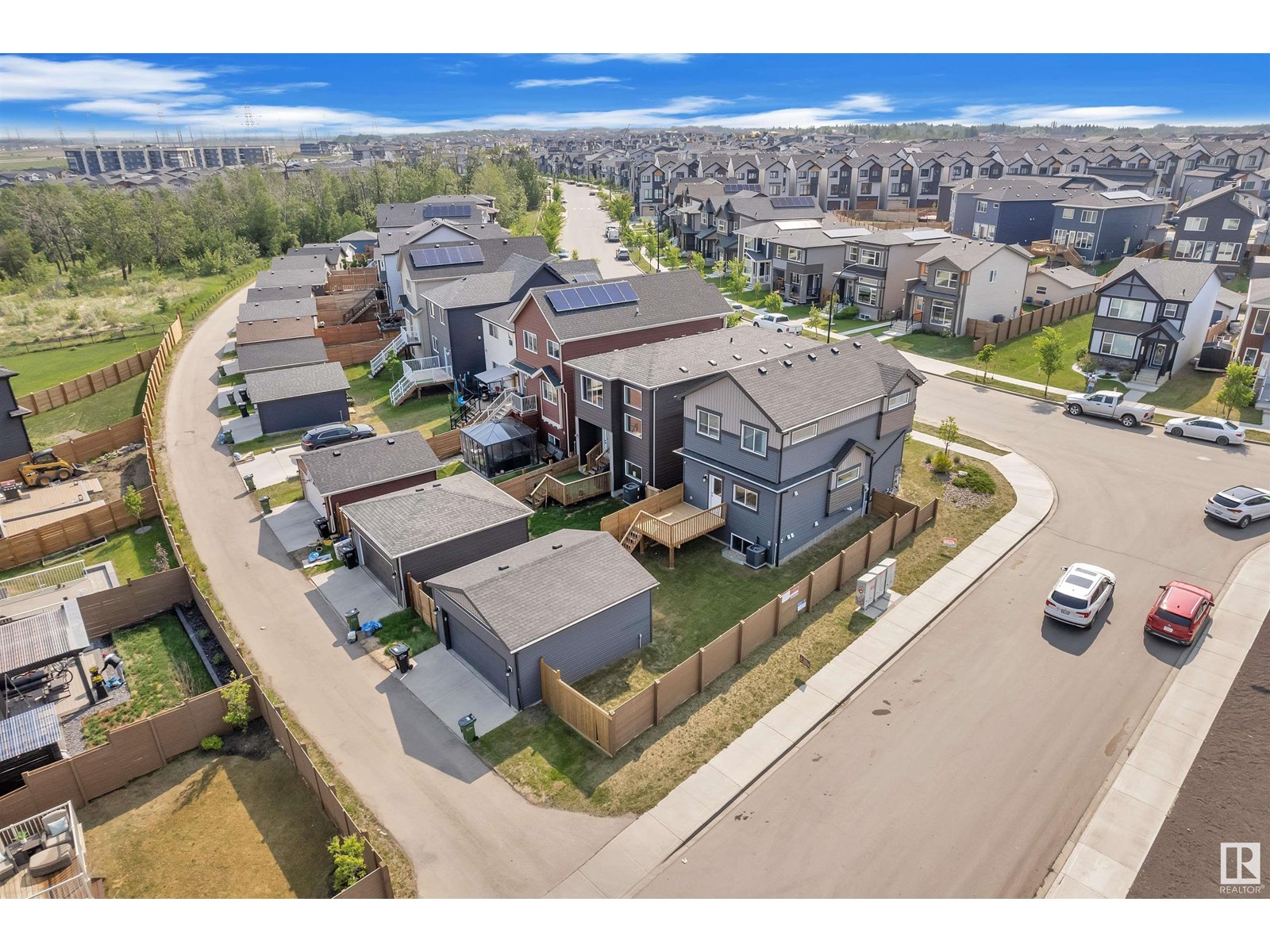 268 Charlesworth Dr Sw, Edmonton, Alberta  T6X 2P4 - Photo 9 - E4440747