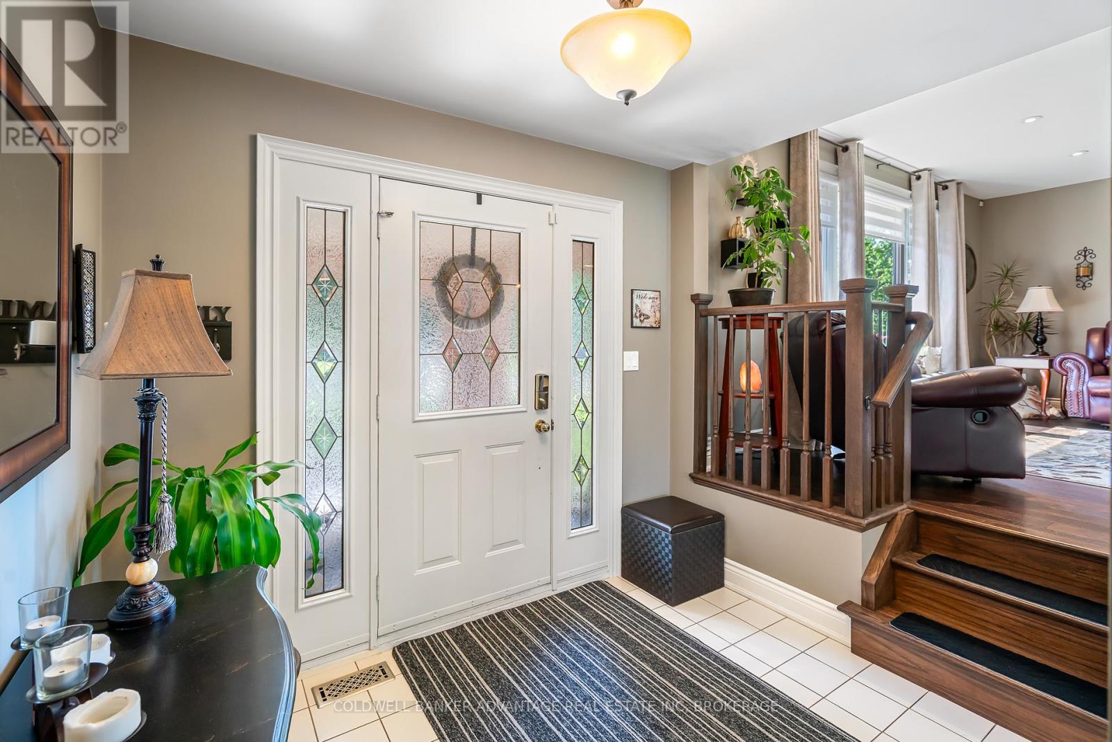 22 Vinemount Drive, Pelham, Ontario  L0S 1E5 - Photo 5 - X12201026