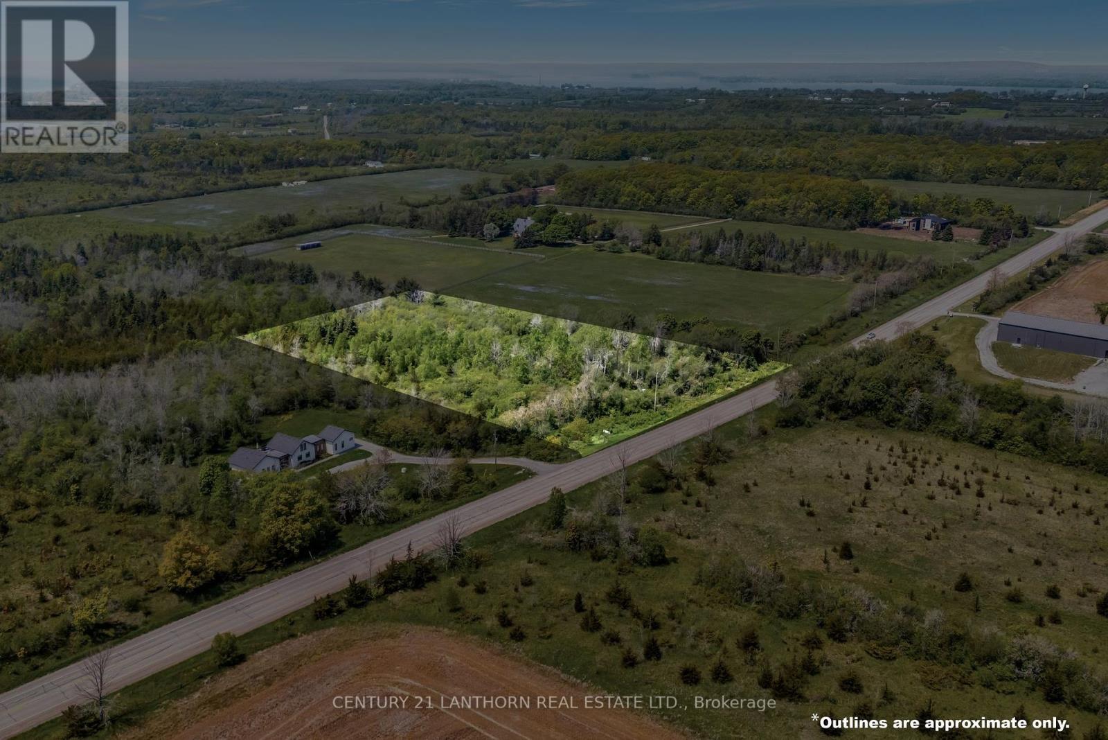 19487 LOYALIST PARKWAY, Prince Edward County, Ontario