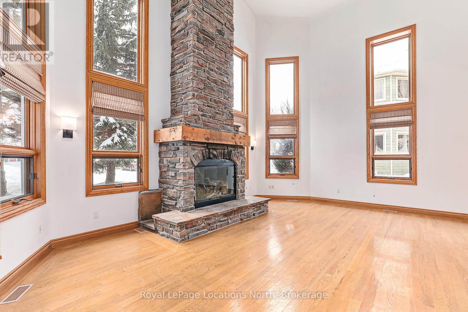 137 Pioneer Lane, Blue Mountains, Ontario  L9Y 0M7 - Photo 8 - X12200998