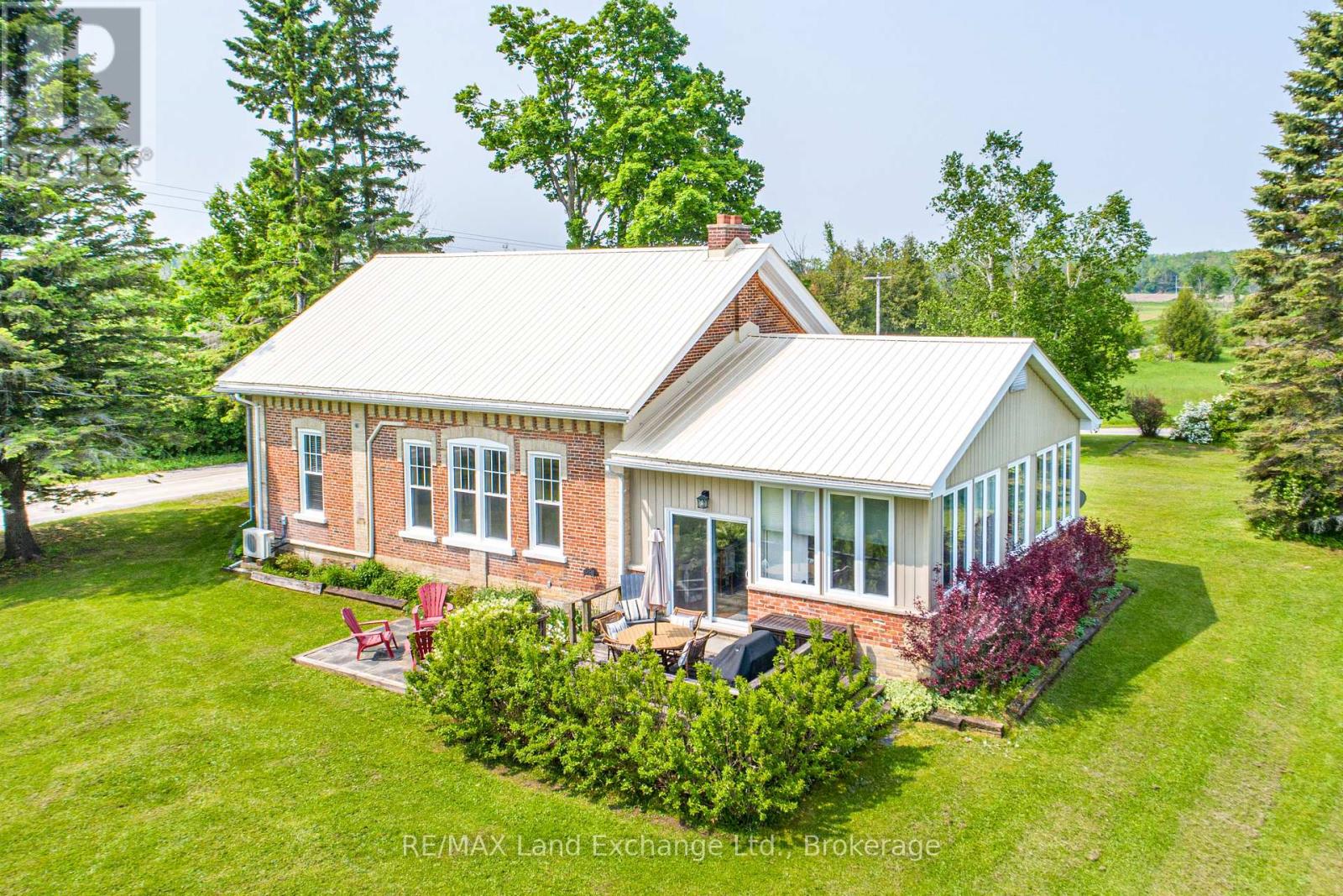 41 School Road, Kawartha Lakes, Ontario  K0M 2B0 - Photo 2 - X12201027