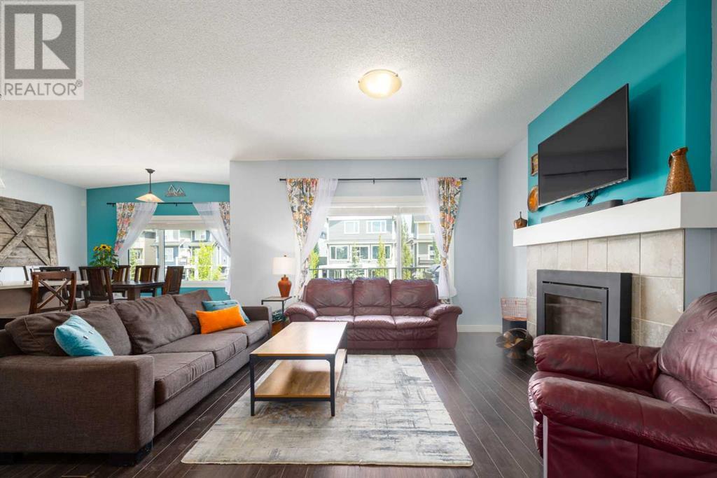 84 Sunset Manor, Cochrane, Alberta  T4C 0N3 - Photo 6 - A2226436