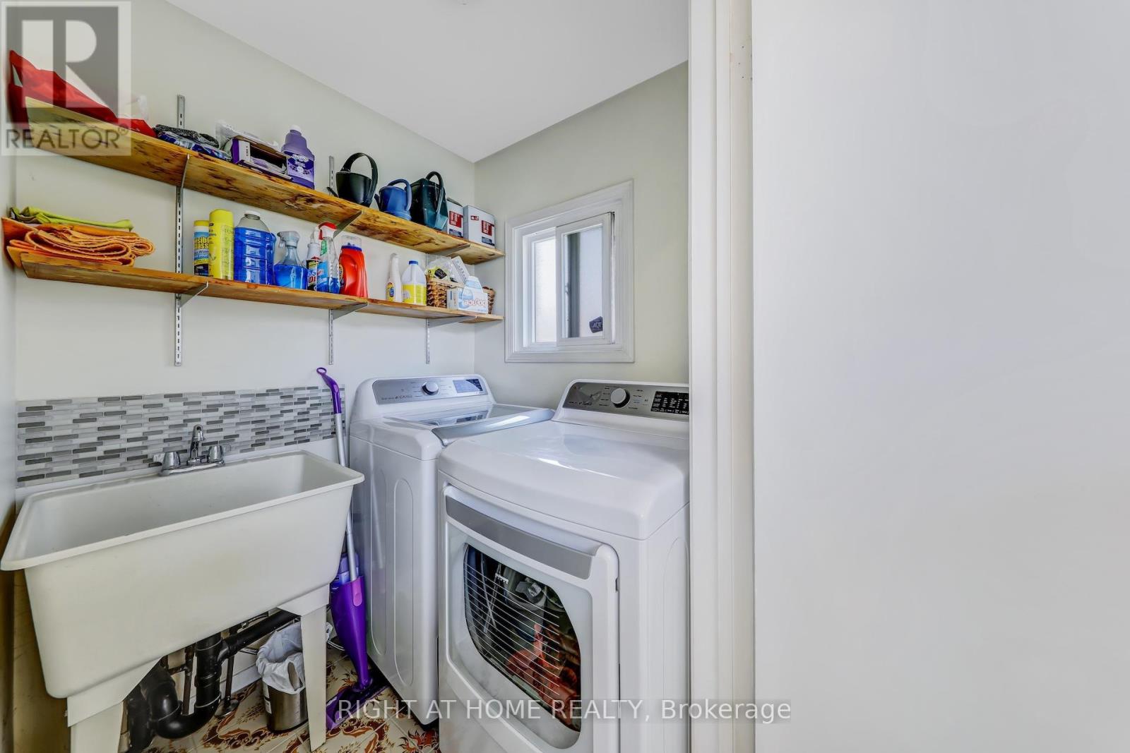 157 Dollery Court, Toronto, Ontario  M2R 3N9 - Photo 45 - C12200216