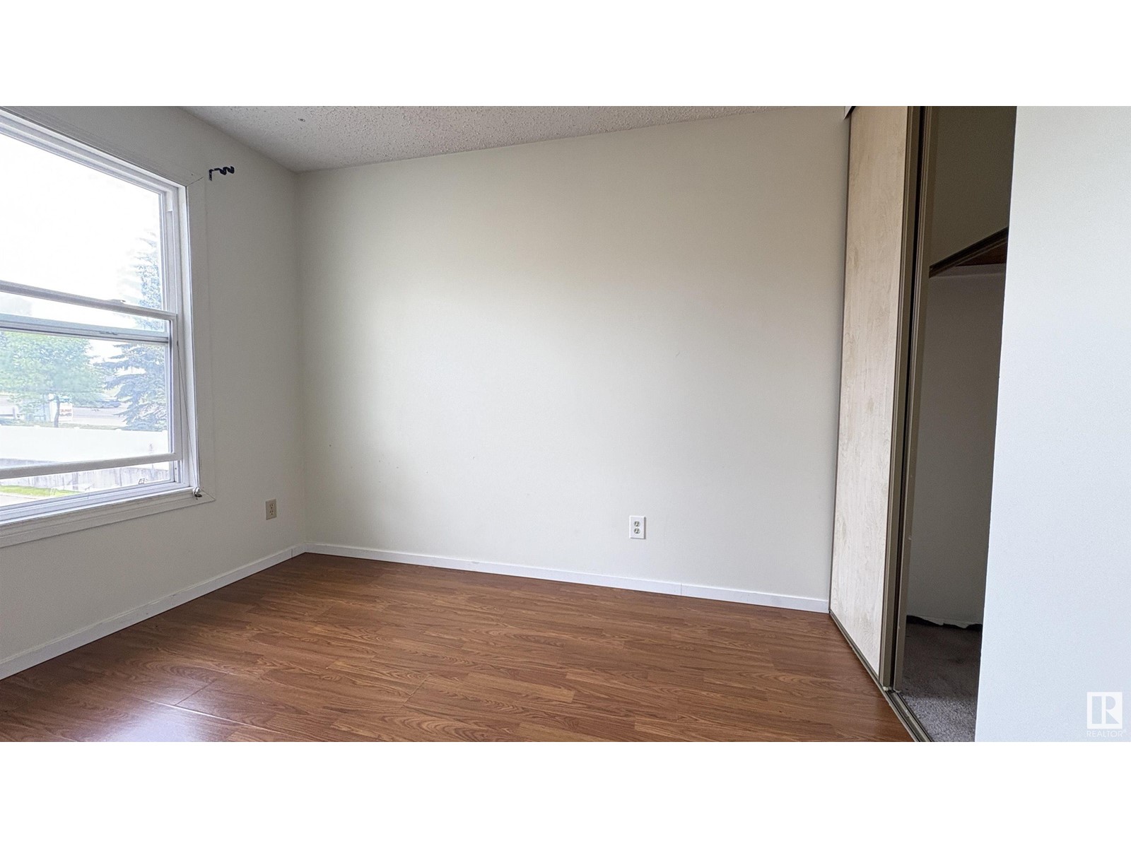 10427 24 Av Nw, Edmonton, Alberta  T6J 4S2 - Photo 16 - E4440579