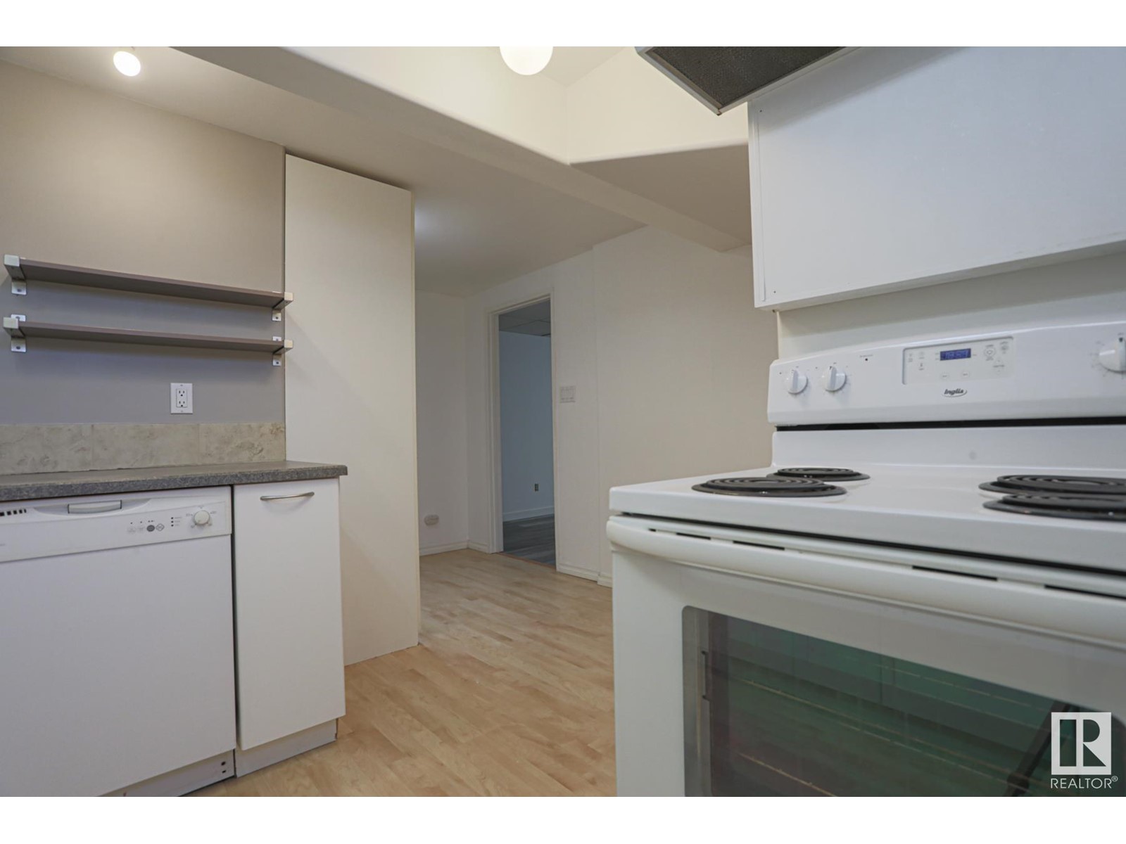 3520 105b St Nw Nw, Edmonton, Alberta  T6J 2L1 - Photo 49 - E4440754