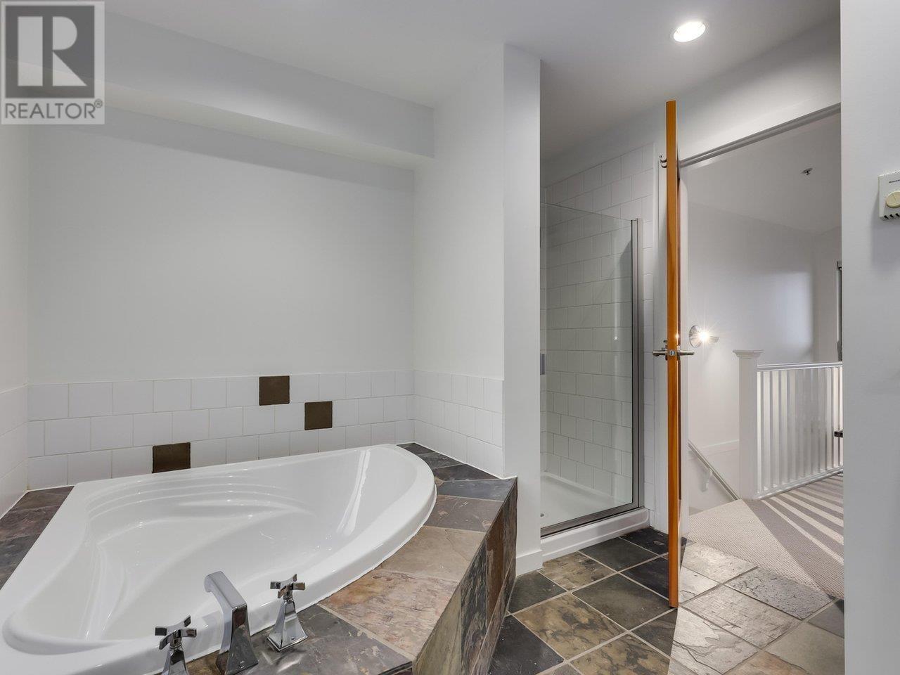 122 250 Salter Street, New Westminster, British Columbia  V3M 0B7 - Photo 25 - R3012201