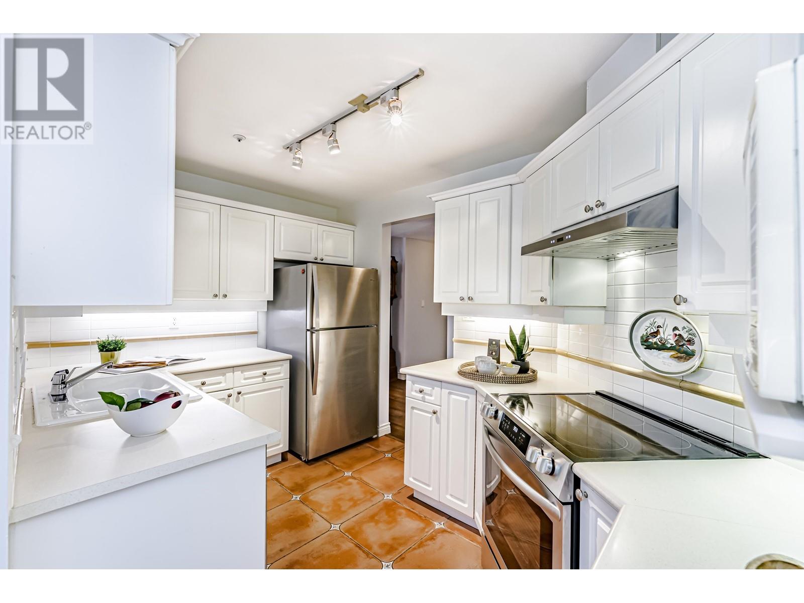 213 5835 Hampton Place, Vancouver, British Columbia  V6T 2G2 - Photo 13 - R3012203