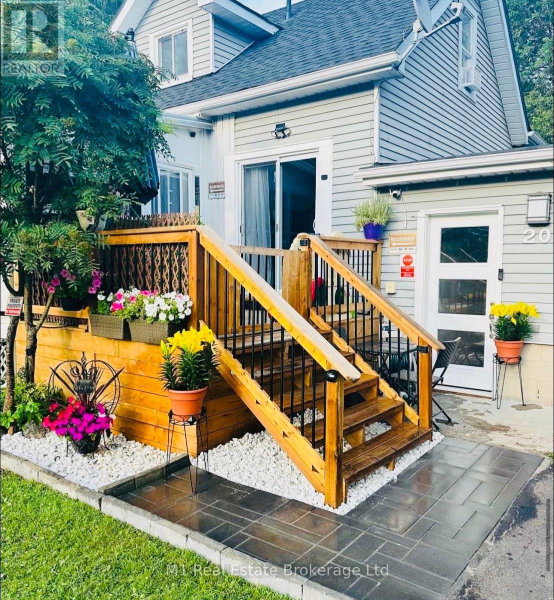 20 Joseph Street, Georgian Bay, Ontario  P0C 1H0 - Photo 2 - X12201029