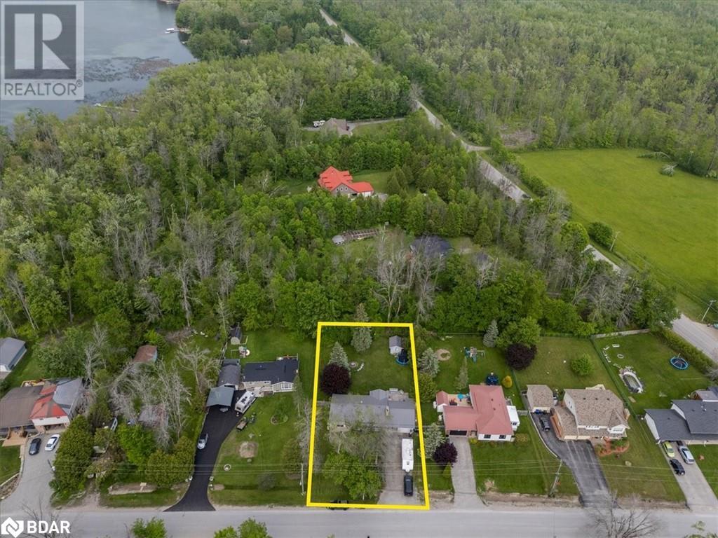 Property at 4049 BAYVIEW Avenue image 2