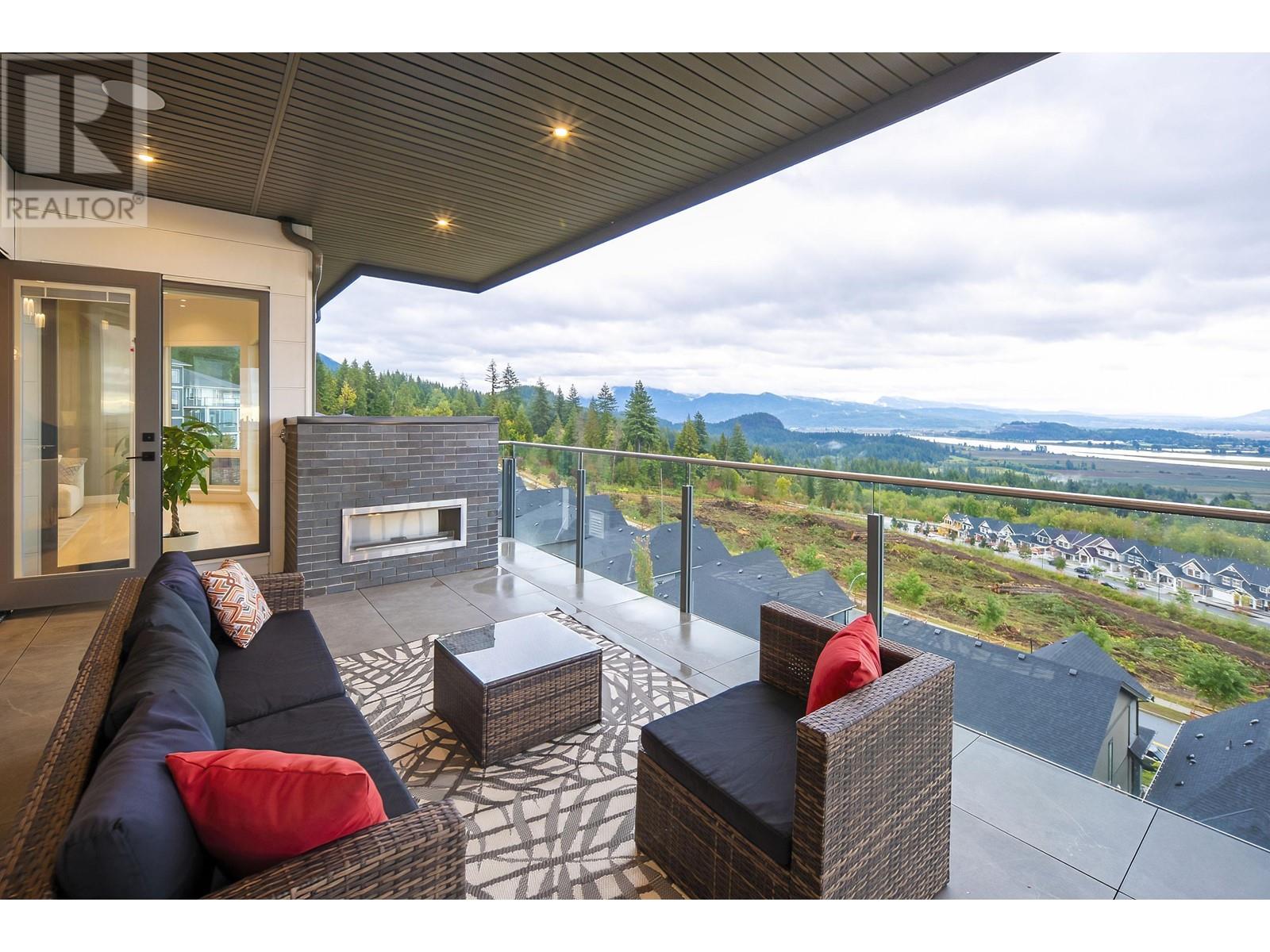 1445 Shay Street, Coquitlam, British Columbia  V3E 0M3 - Photo 7 - R3012119